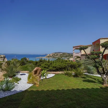 Lux House - Sea & Sunset View Ferienhaus *