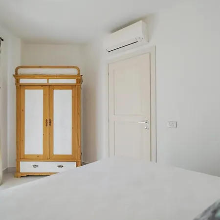 Ferienhaus Lux House - Sea & Sunset View *
